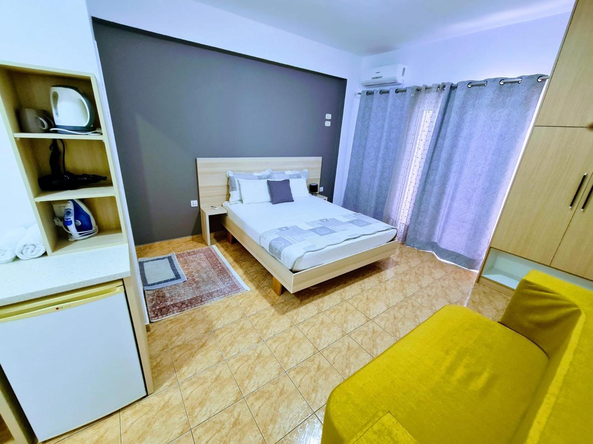 Salt Life Hotel Dhermi Ngoại thất bức ảnh