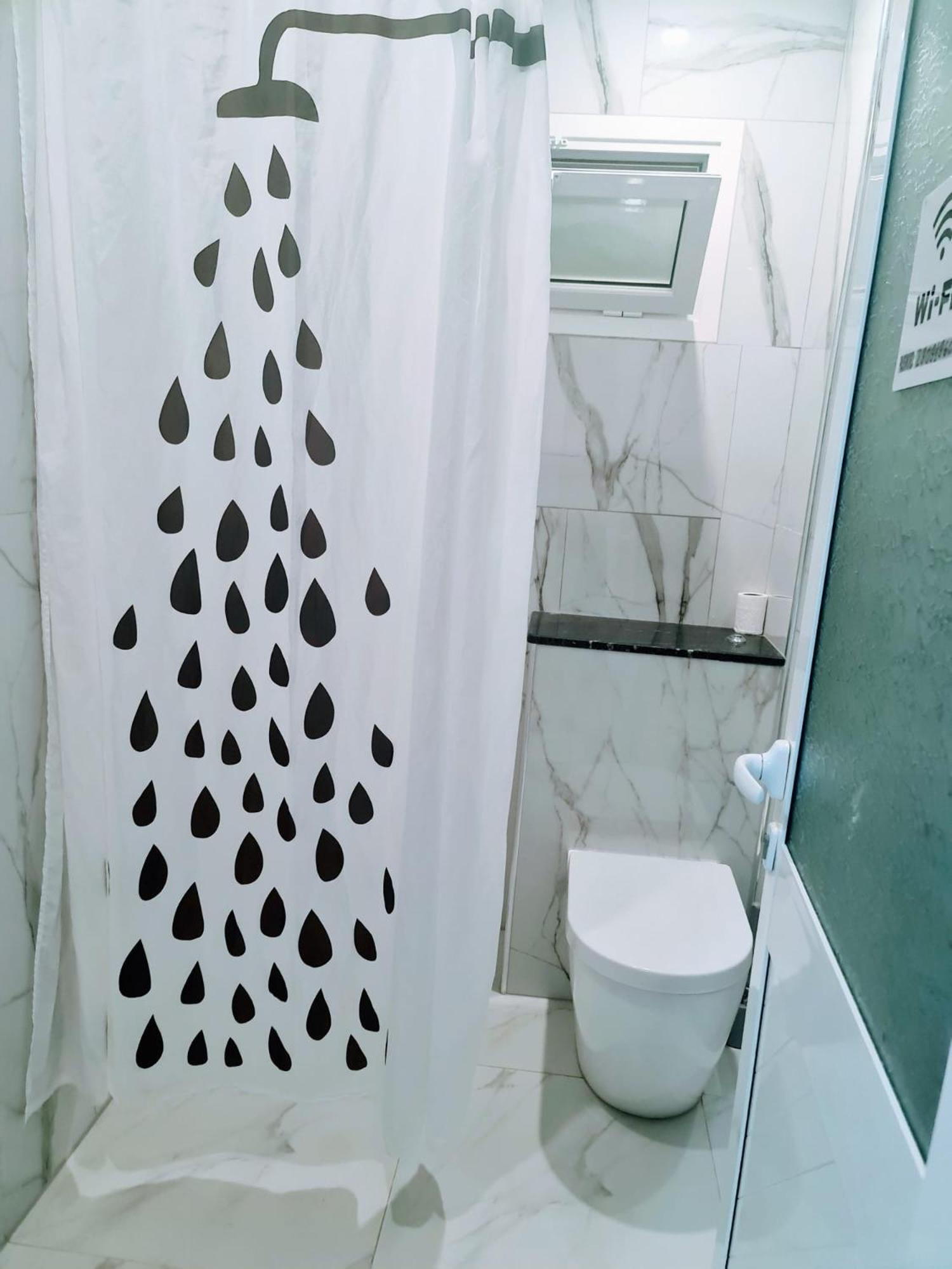 Salt Life Hotel Dhermi Ngoại thất bức ảnh