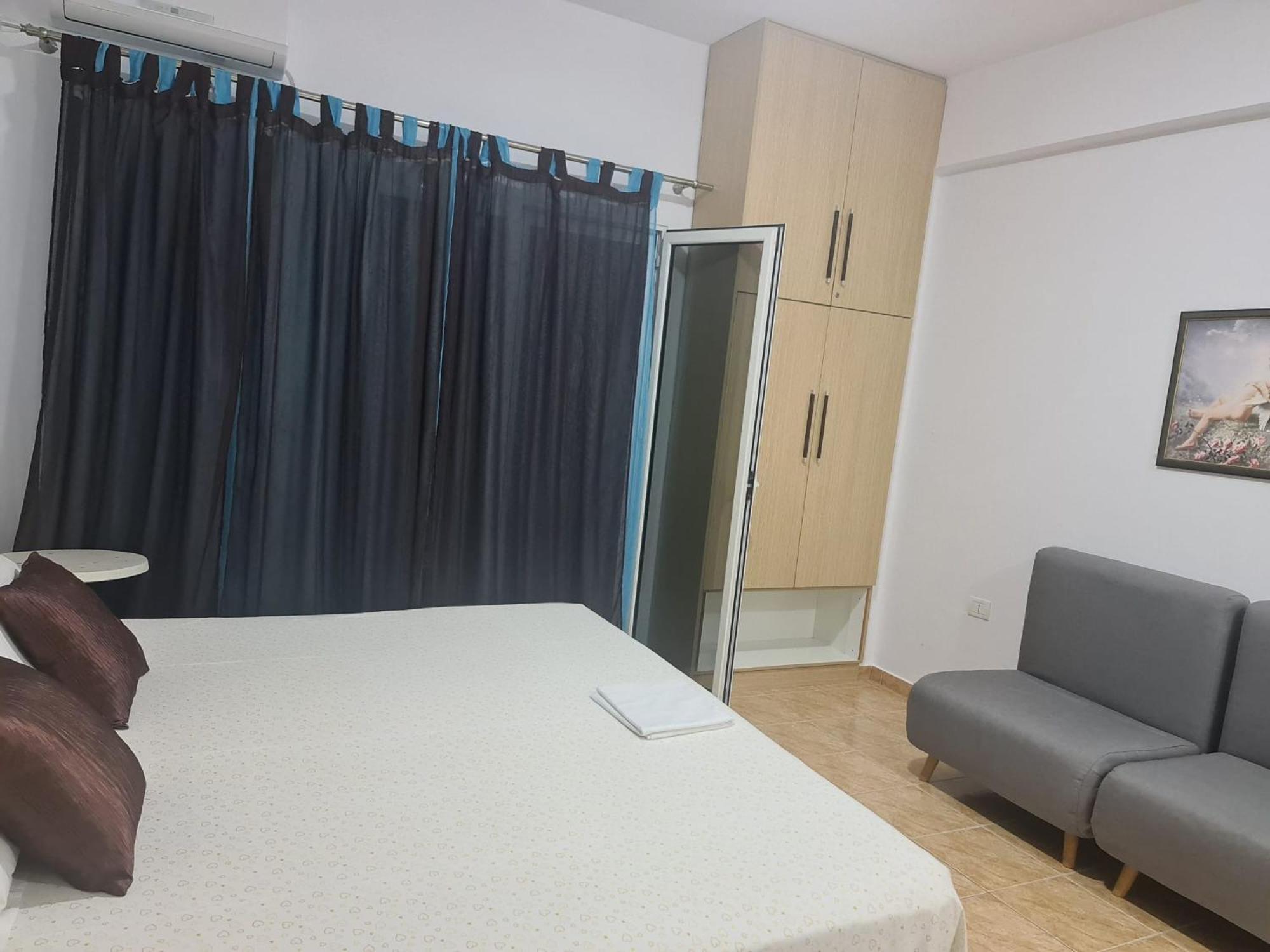 Salt Life Hotel Dhermi Ngoại thất bức ảnh