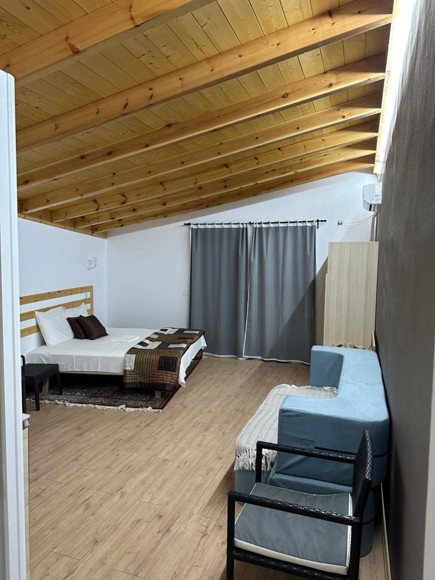 Salt Life Hotel Dhermi Ngoại thất bức ảnh