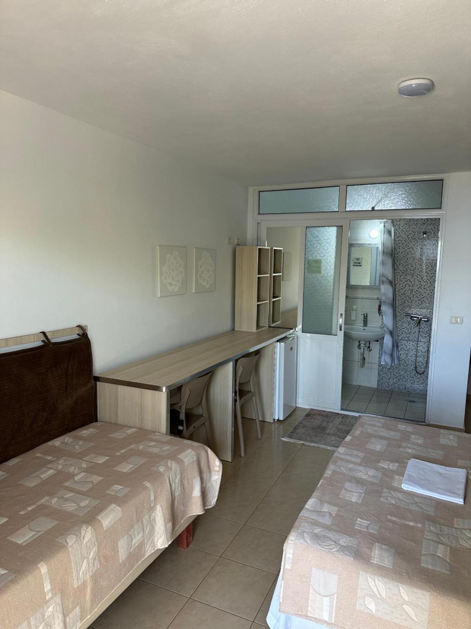 Salt Life Hotel Dhermi Ngoại thất bức ảnh