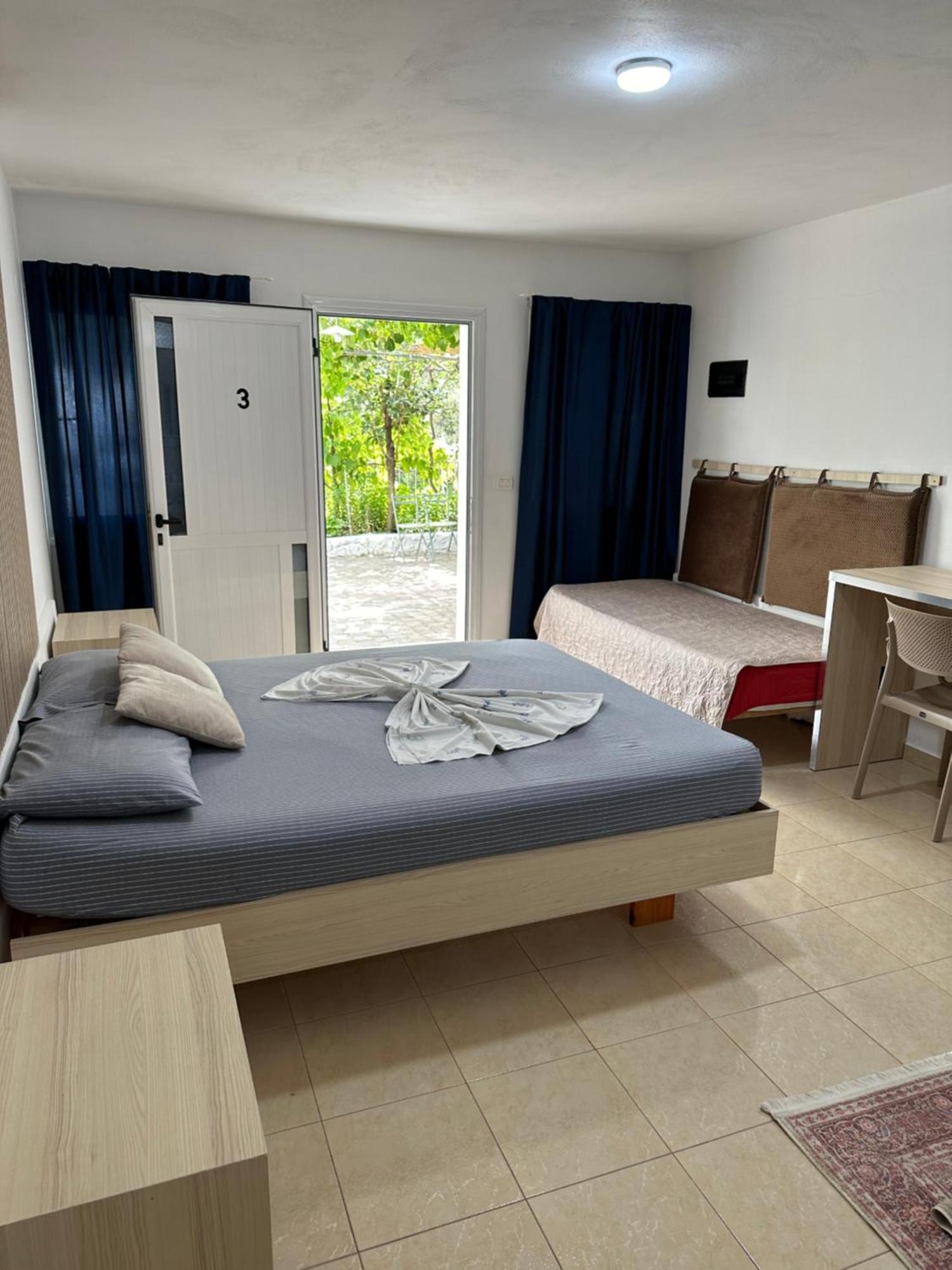 Salt Life Hotel Dhermi Ngoại thất bức ảnh